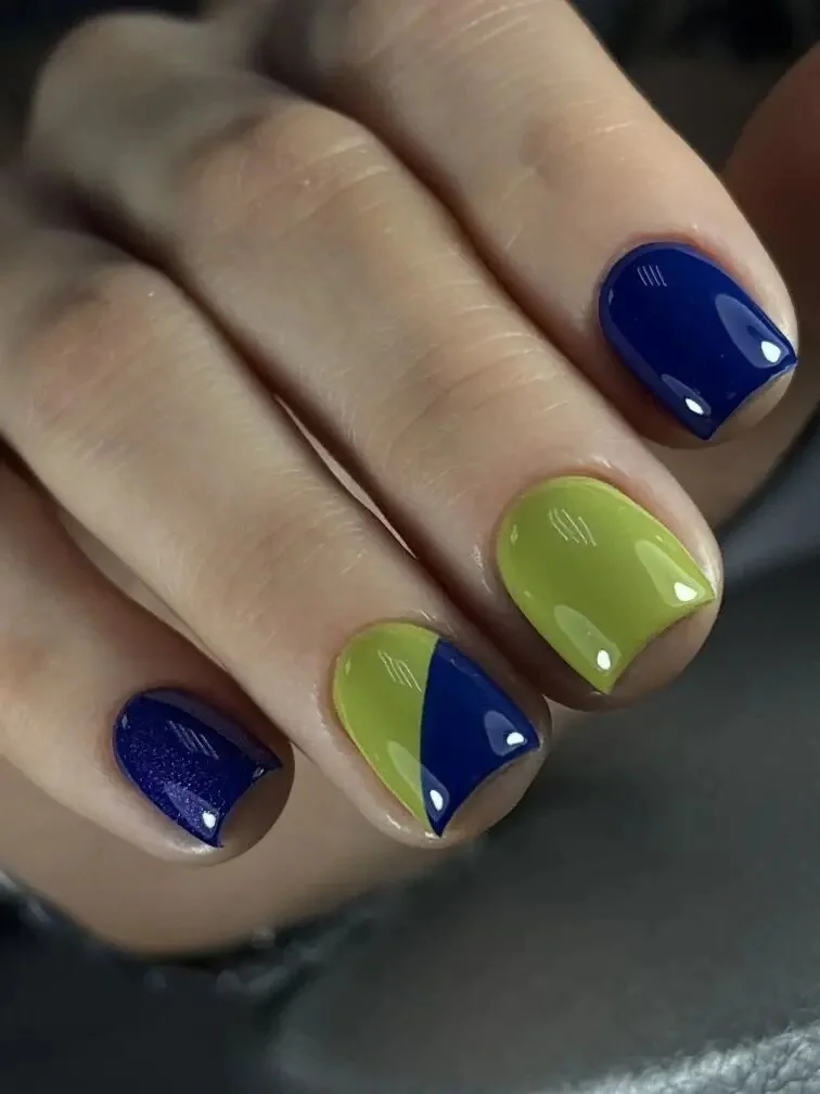 Маникюр Nails Bar в Белгороде - маникюр в зелёных и синих оттенках - фото 43