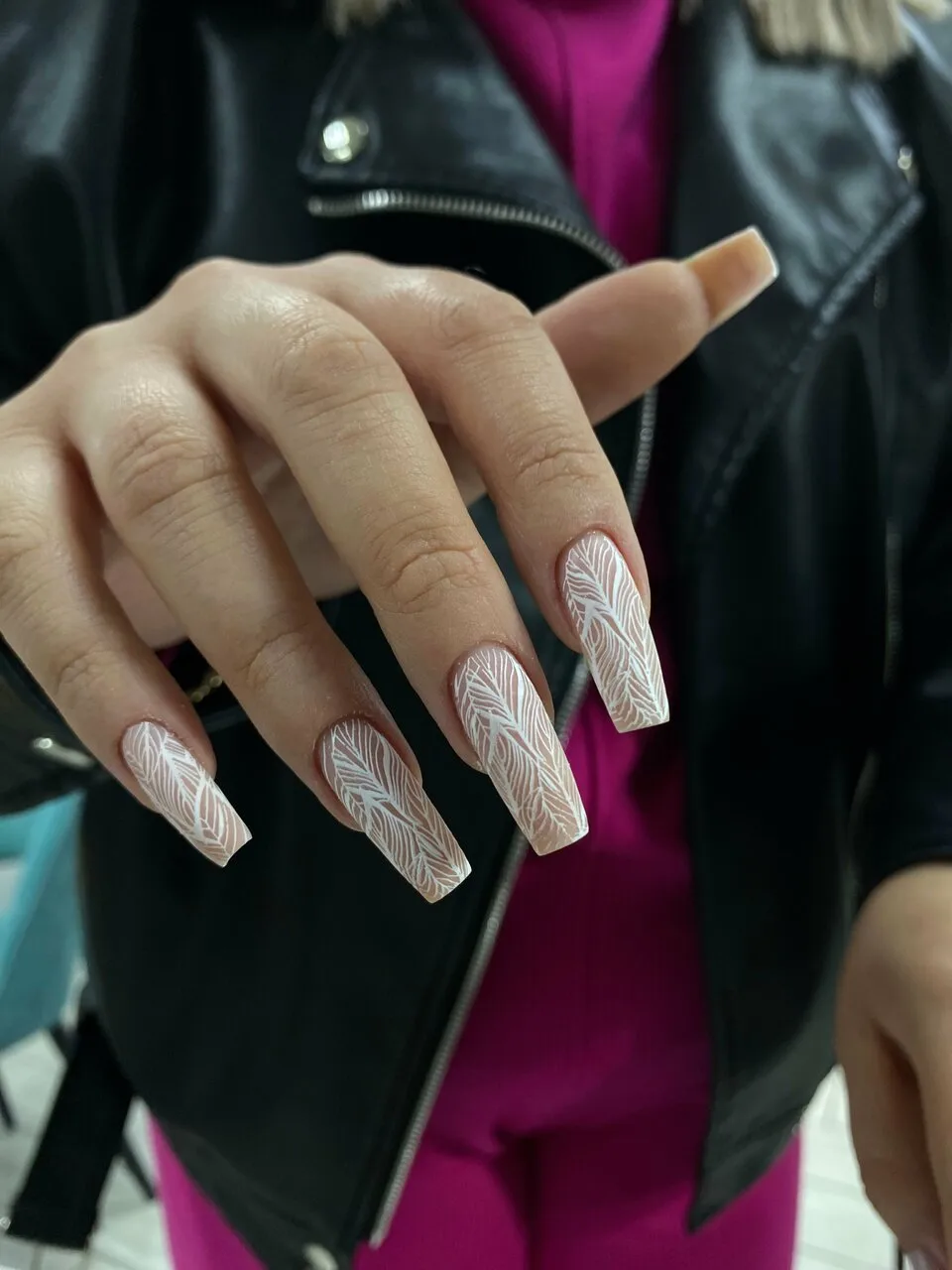 Маникюр Nails Bar в Белгороде - фото 59 из карточки Яндекс Карт