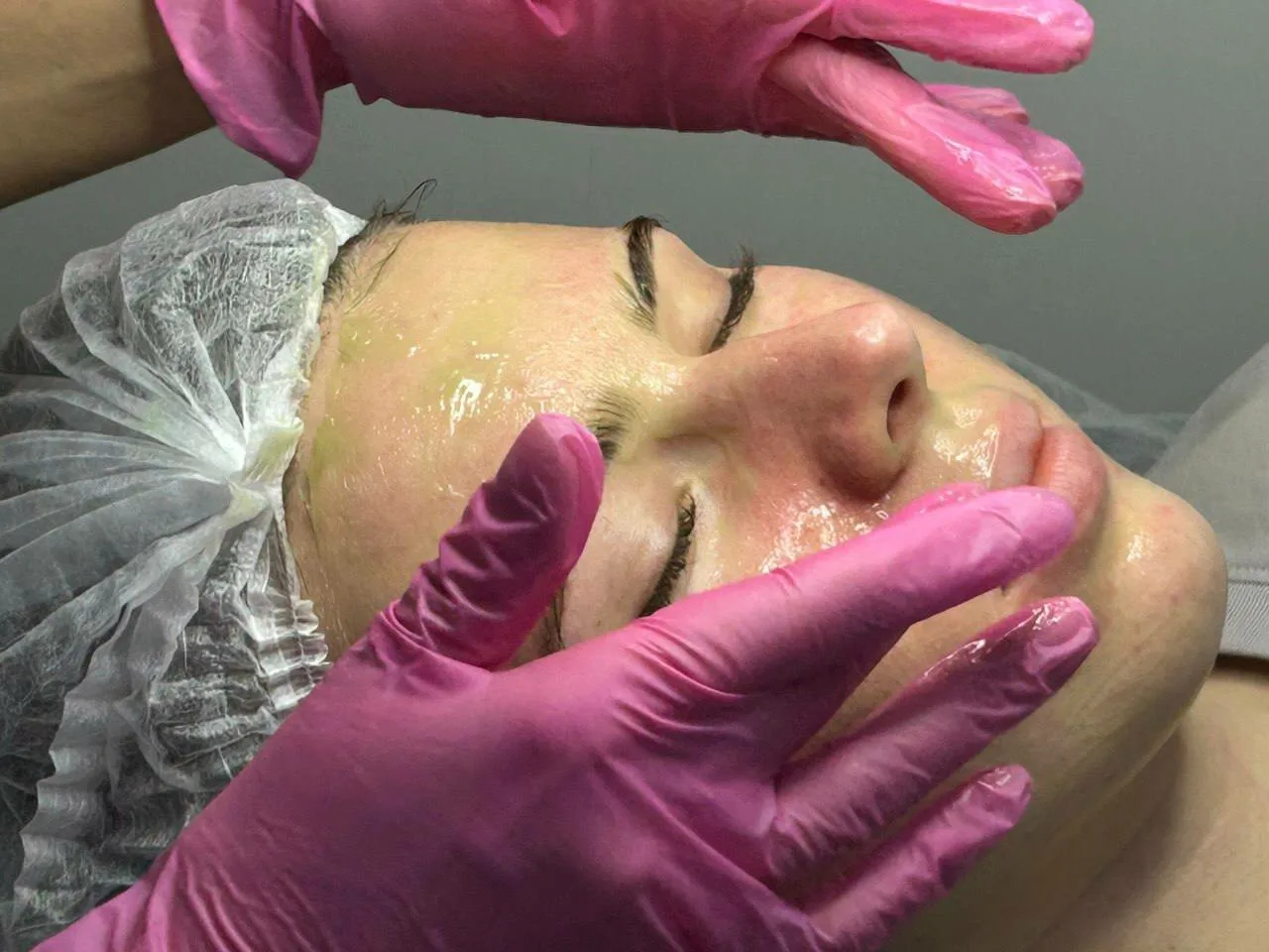 Фотографии из карточки студии маникюра и педикюра Nails Bar в Белгороде - фото 5 из карточки Яндекс Карт