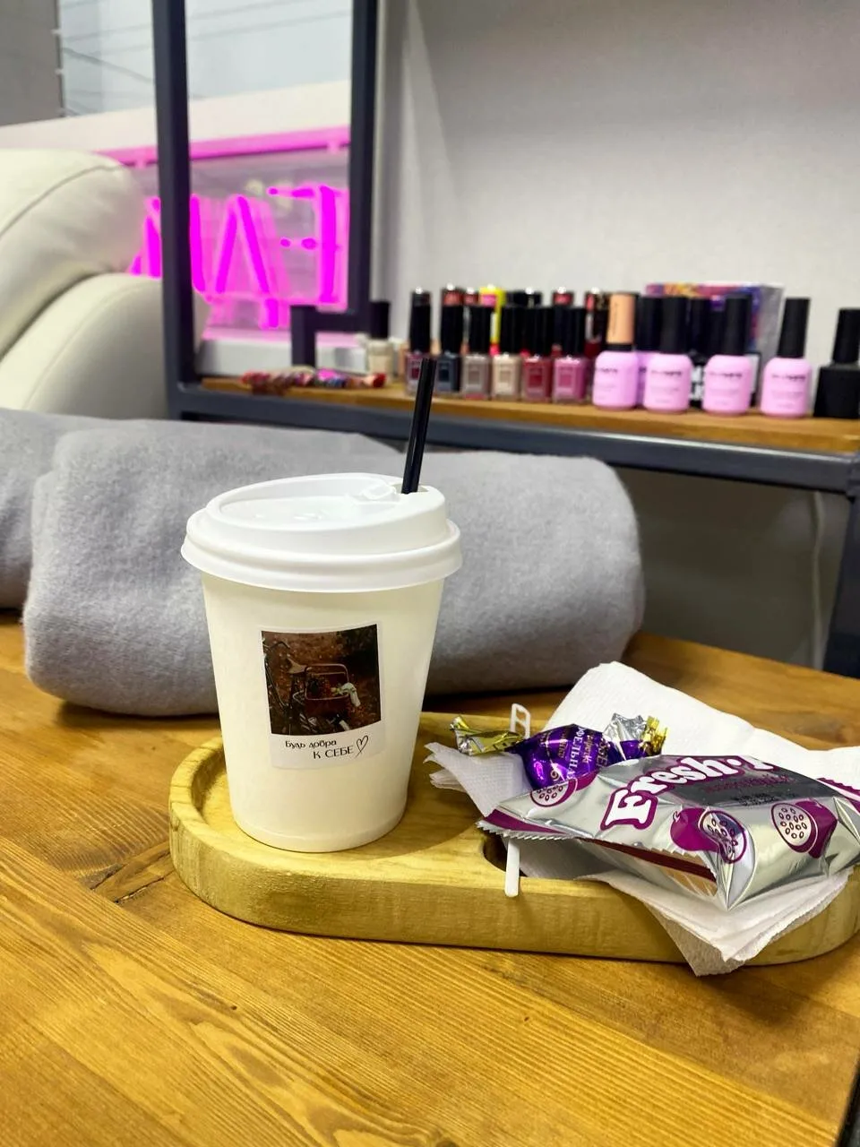 Студия маникюра и педикюра: интерьер и детали Nails Bar в Белгороде - фото 62 из карточки Яндекс Карт