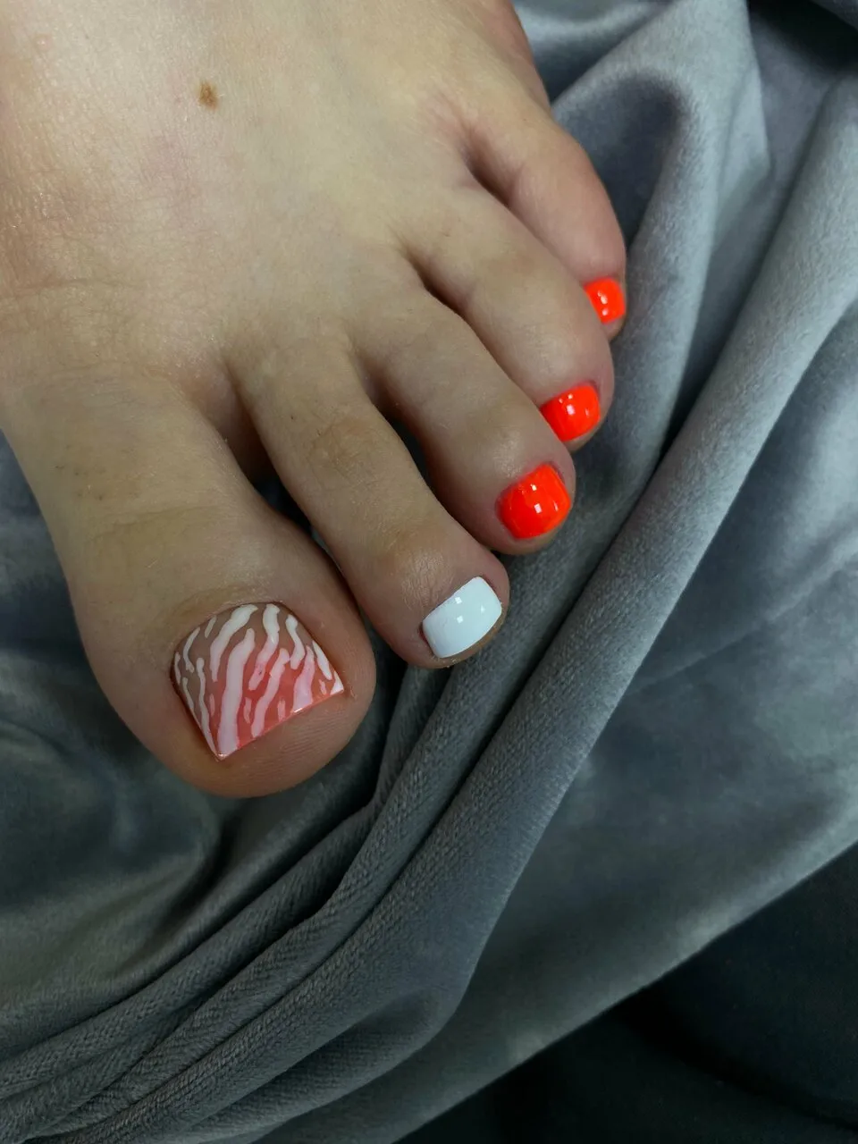 Педикюр и уход за ногтями стоп Nails Bar в Белгороде - фото 20 из карточки Яндекс Карт