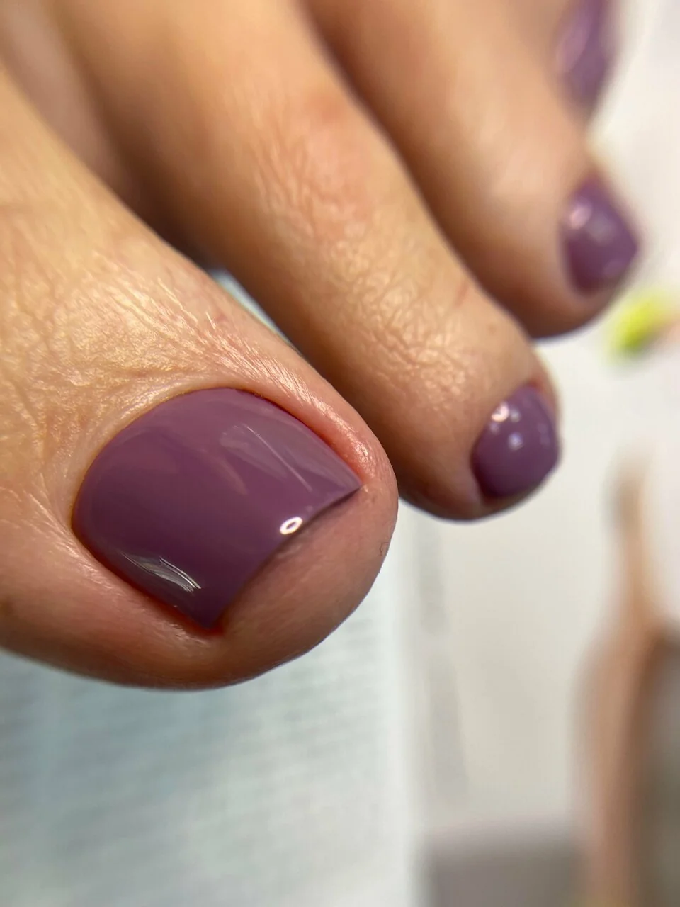 Педикюр Nails Bar в Белгороде - педикюр в тёмно-сливовом оттенке - фото 31
